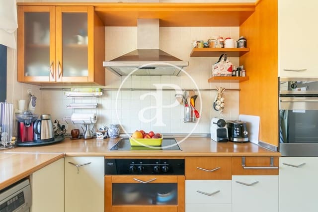 6 slaapkamer Villa te koop in Sant Just Desvern - € 1.250.000 (Ref: 7875835)