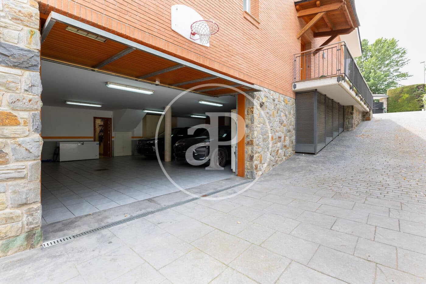 5 soveværelse Villa til salg i Sant Quirze del Valles med swimmingpool - € 995.000 (Ref: 7886520)