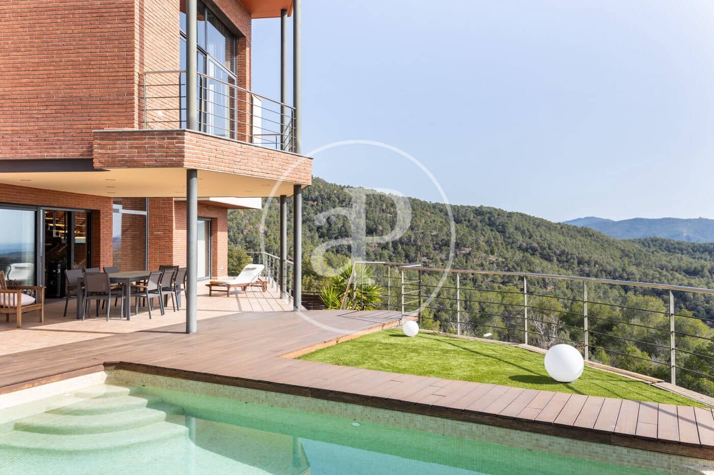 5 chambre Villa/Maison à vendre à Matadepera avec piscine - 795 000 € (Ref: 7886531)