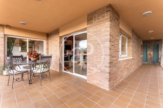 4 bedroom Villa for sale in Sabadell - € 800,000 (Ref: 7886566)