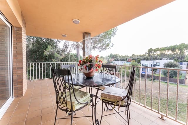 4 bedroom Villa for sale in Sabadell - € 800,000 (Ref: 7886566)