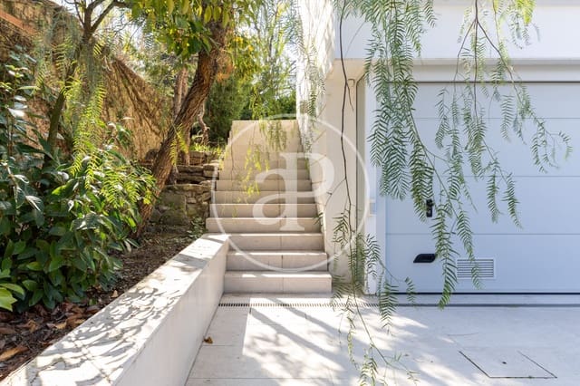 5 sypialnia Willa na sprzedaż w Valldoreix, Sant Cugat del Vallès z basenem - 2 500 000 € (Ref: 7886570)