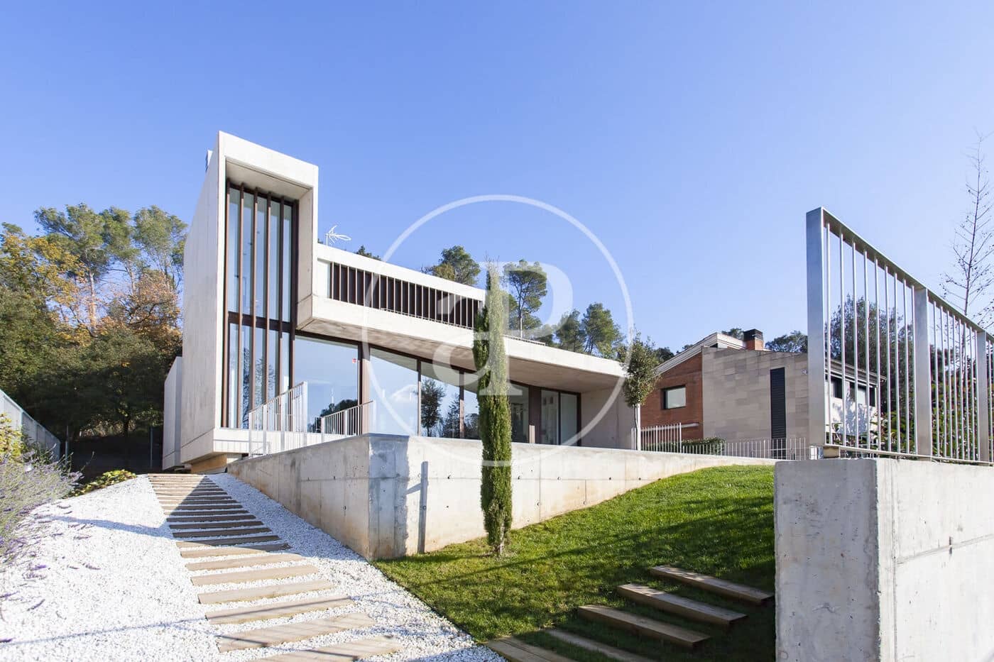 5 bedroom Villa for sale in Sant Cugat del Valles with pool - € 2,900,000 (Ref: 7886645)