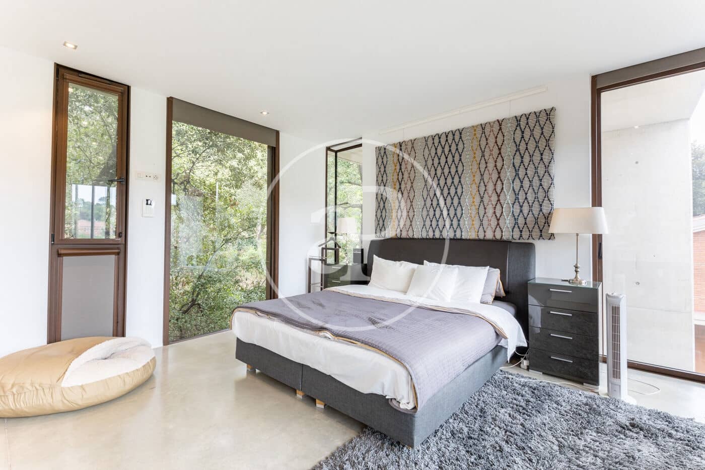 5 bedroom Villa for sale in Sant Cugat del Valles with pool - € 2,900,000 (Ref: 7886645)