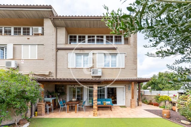 4 soveværelse Villa til salg i Sant Quirze del Vallès - € 675.000 (Ref: 7921964)
