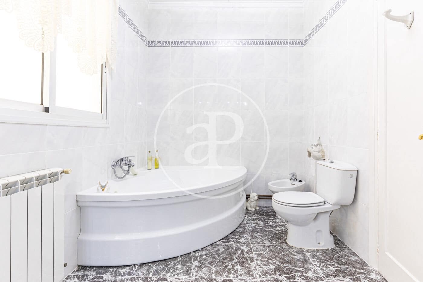 7 quarto Moradia para venda em Sabadell - 890 000 € (Ref: 8031215)