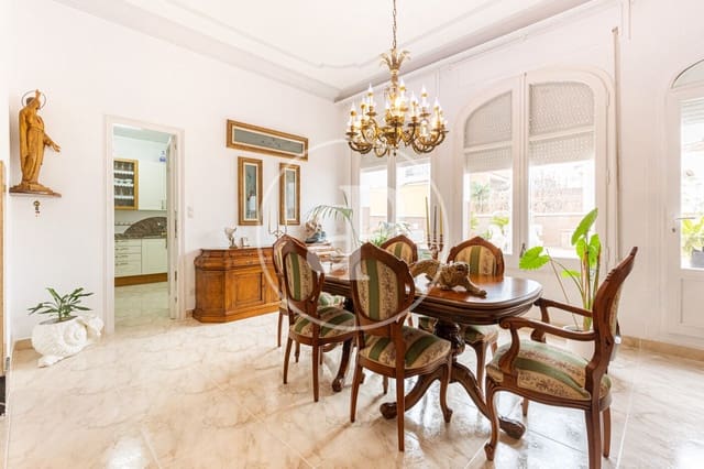7 quarto Moradia para venda em Sabadell - 890 000 € (Ref: 8031215)