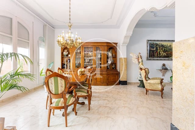 7 quarto Moradia para venda em Sabadell - 890 000 € (Ref: 8031215)