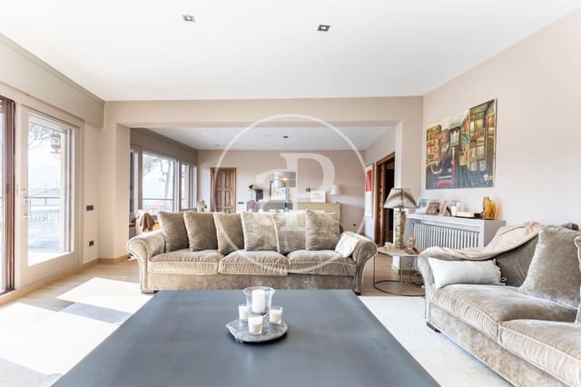 6 bedroom Villa for sale in Valldoreix, Sant Cugat del Vallès with pool - € 2,000,000 (Ref: 8064595)