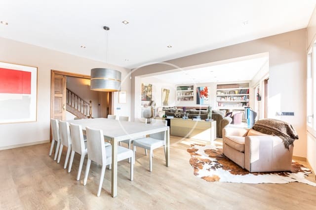 6 bedroom Villa for sale in Valldoreix, Sant Cugat del Vallès with pool - € 2,000,000 (Ref: 8064595)