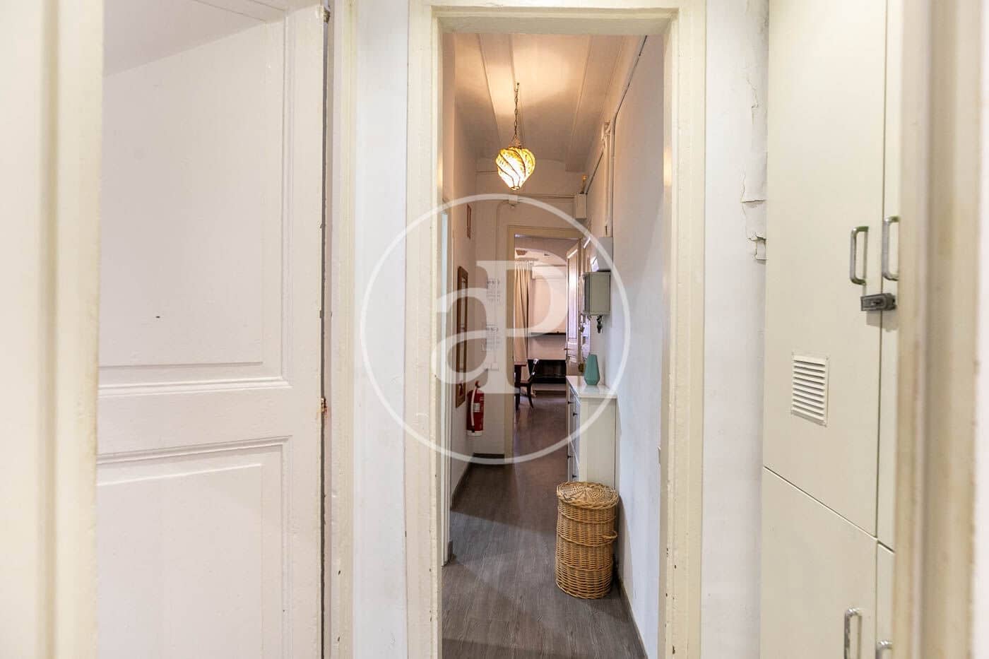 2 soveværelse Lejlighed til salg i Barcelona by - € 375.000 (Ref: 8086401)