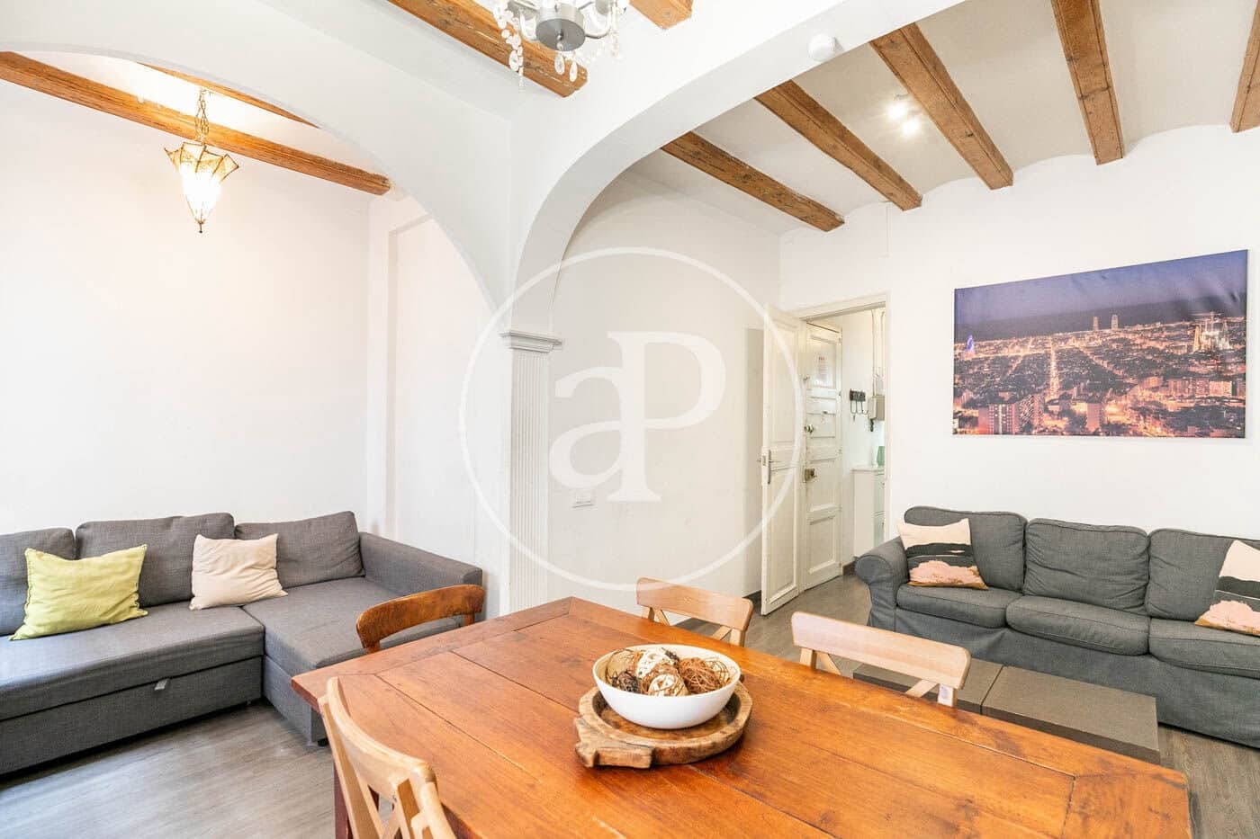 2 soveværelse Lejlighed til salg i Barcelona by - € 375.000 (Ref: 8086401)