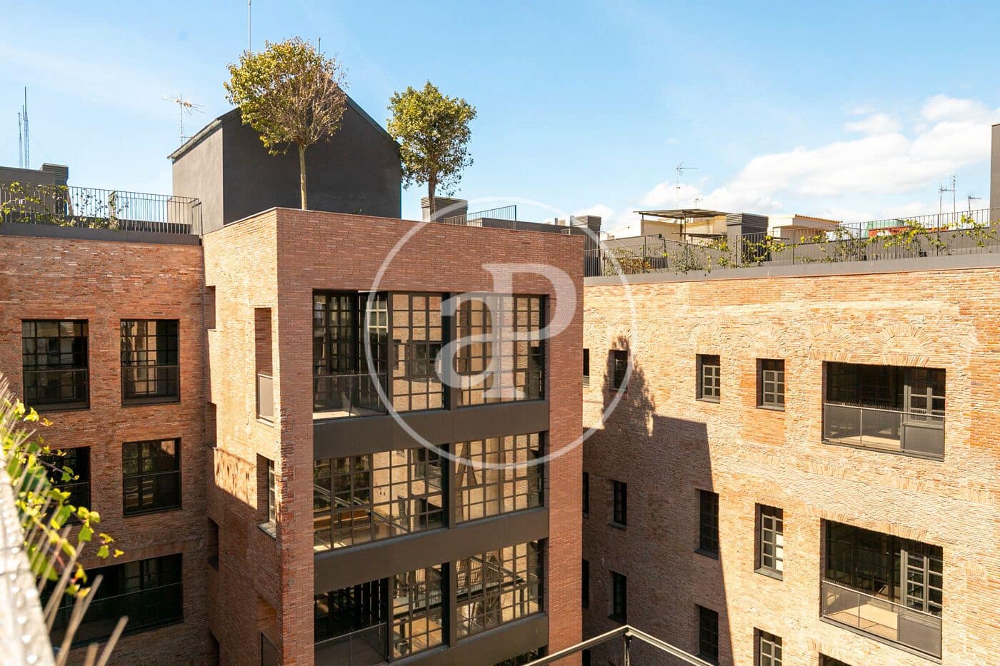 2 bedroom Flat for rent in El Raval, Barcelona city with pool € 1,400