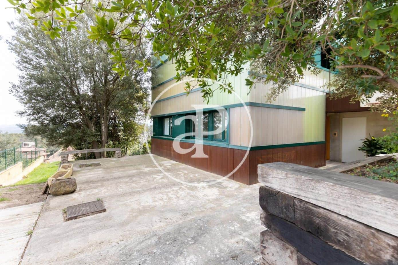 6 soverom Villa til salgs i Bellaterra - € 995 000 (Ref: 8107677)