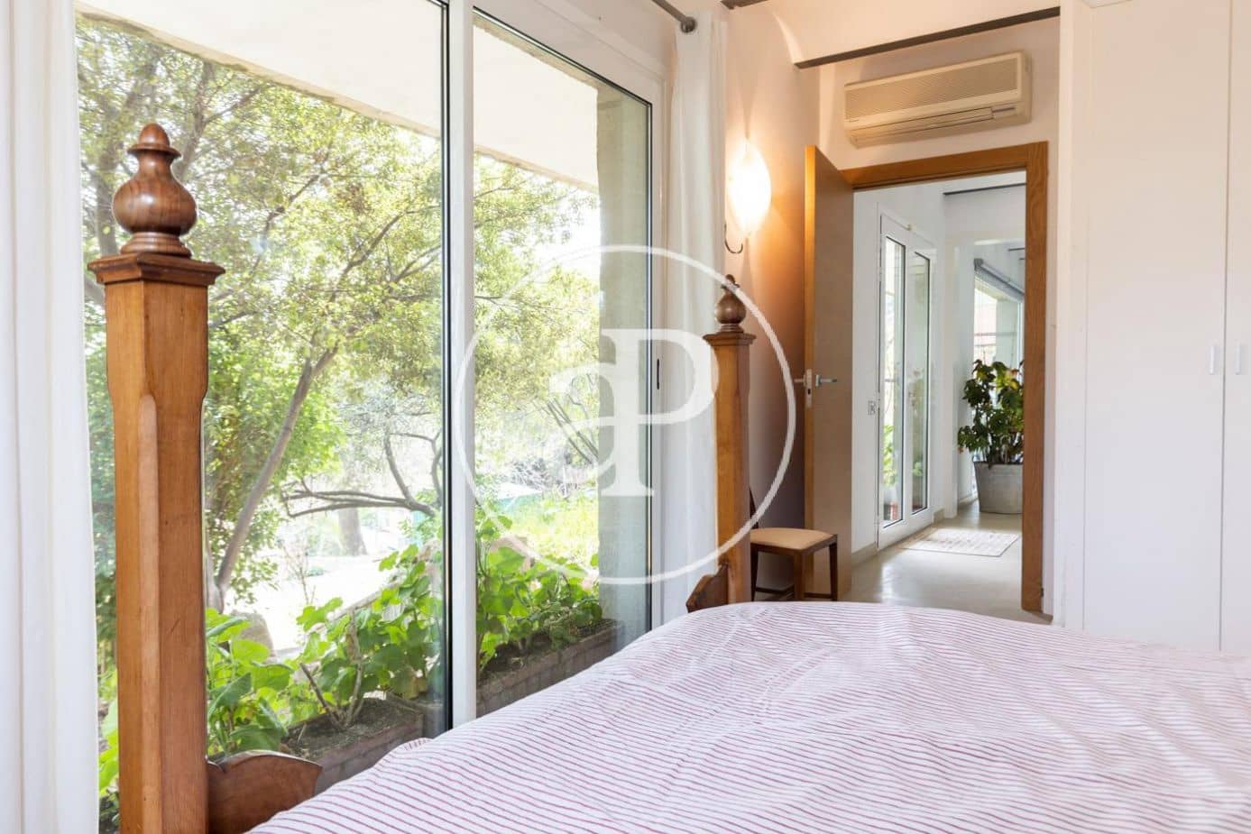 6 soverom Villa til salgs i Bellaterra - € 995 000 (Ref: 8107677)