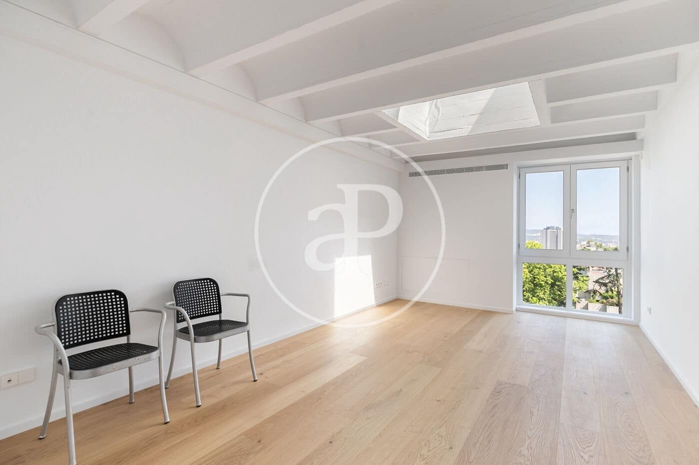 7 soveværelse Penthouse til salg i Barcelona by med swimmingpool - € 5.800.000 (Ref: 8201074)