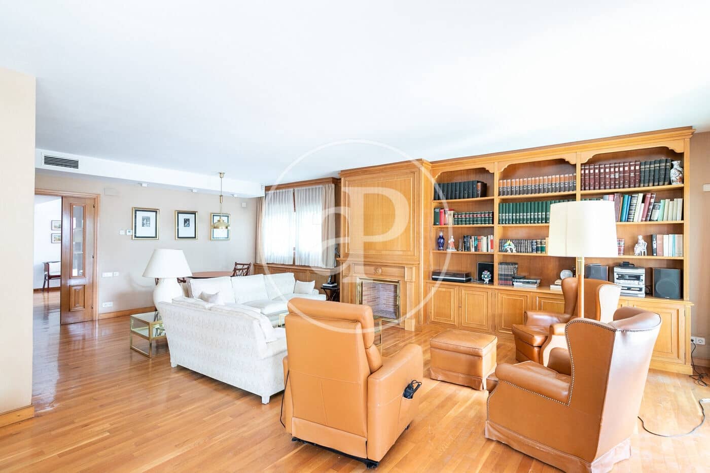 5 soveværelse Villa til salg i Esplugues de Llobregat - € 2.450.000 (Ref: 8201101)