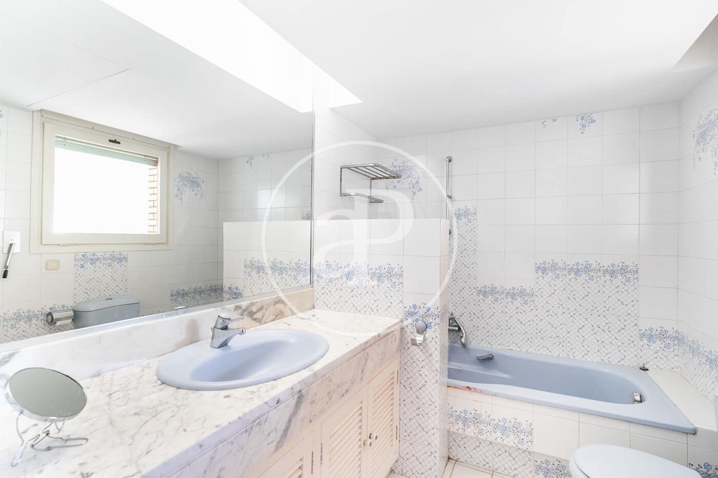 5 soveværelse Villa til salg i Esplugues de Llobregat - € 2.450.000 (Ref: 8201101)