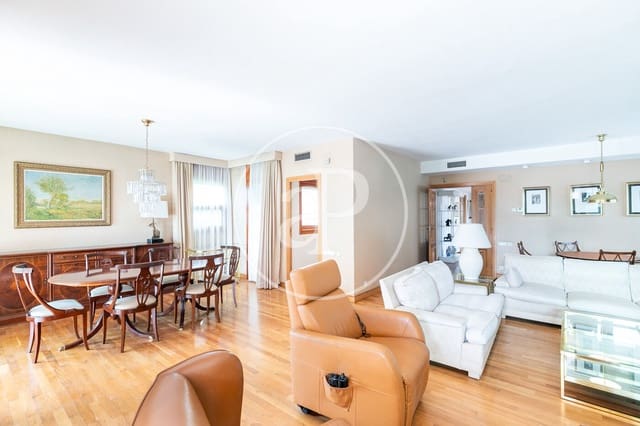 5 soveværelse Villa til salg i Esplugues de Llobregat - € 2.450.000 (Ref: 8201101)