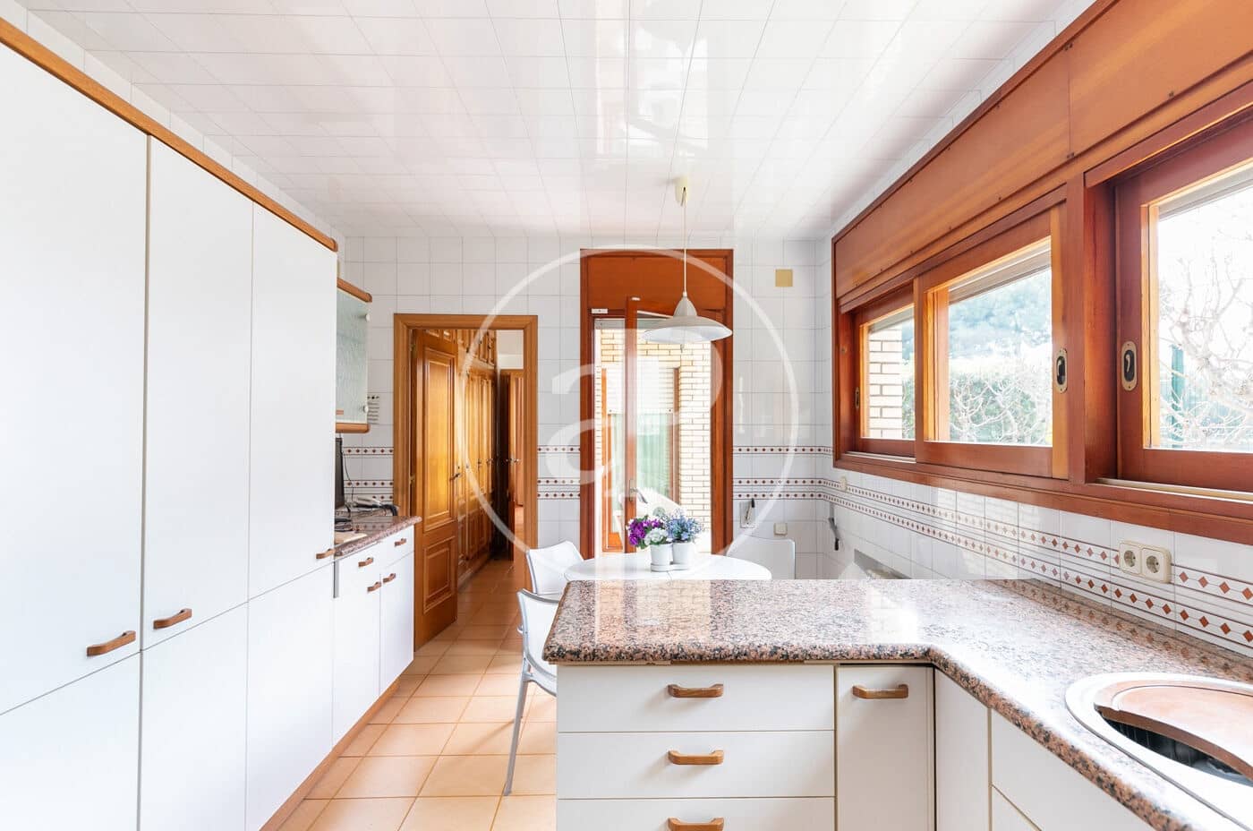 5 soveværelse Villa til salg i Esplugues de Llobregat - € 2.450.000 (Ref: 8201101)