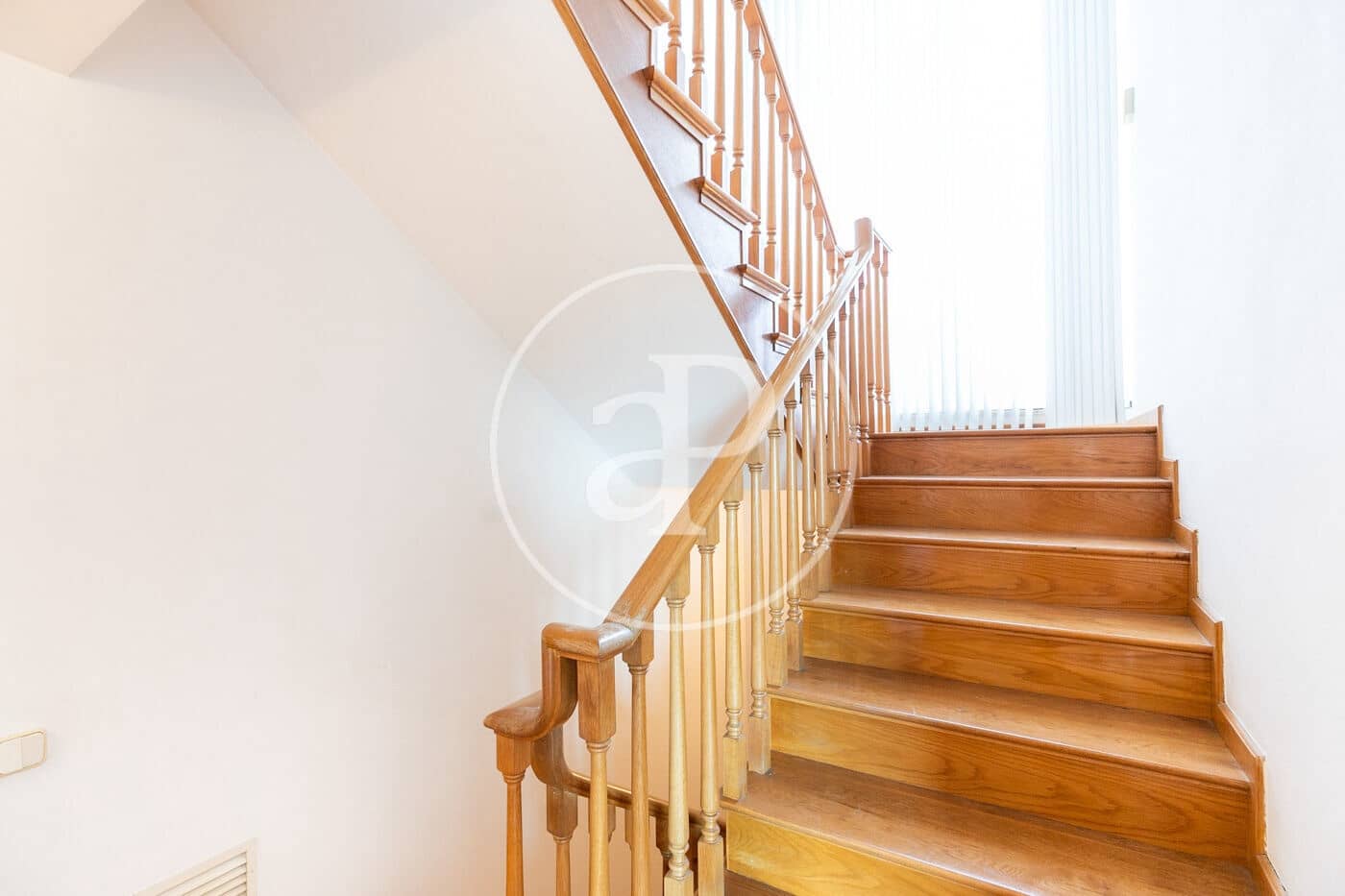 5 soveværelse Villa til salg i Esplugues de Llobregat - € 2.450.000 (Ref: 8201101)