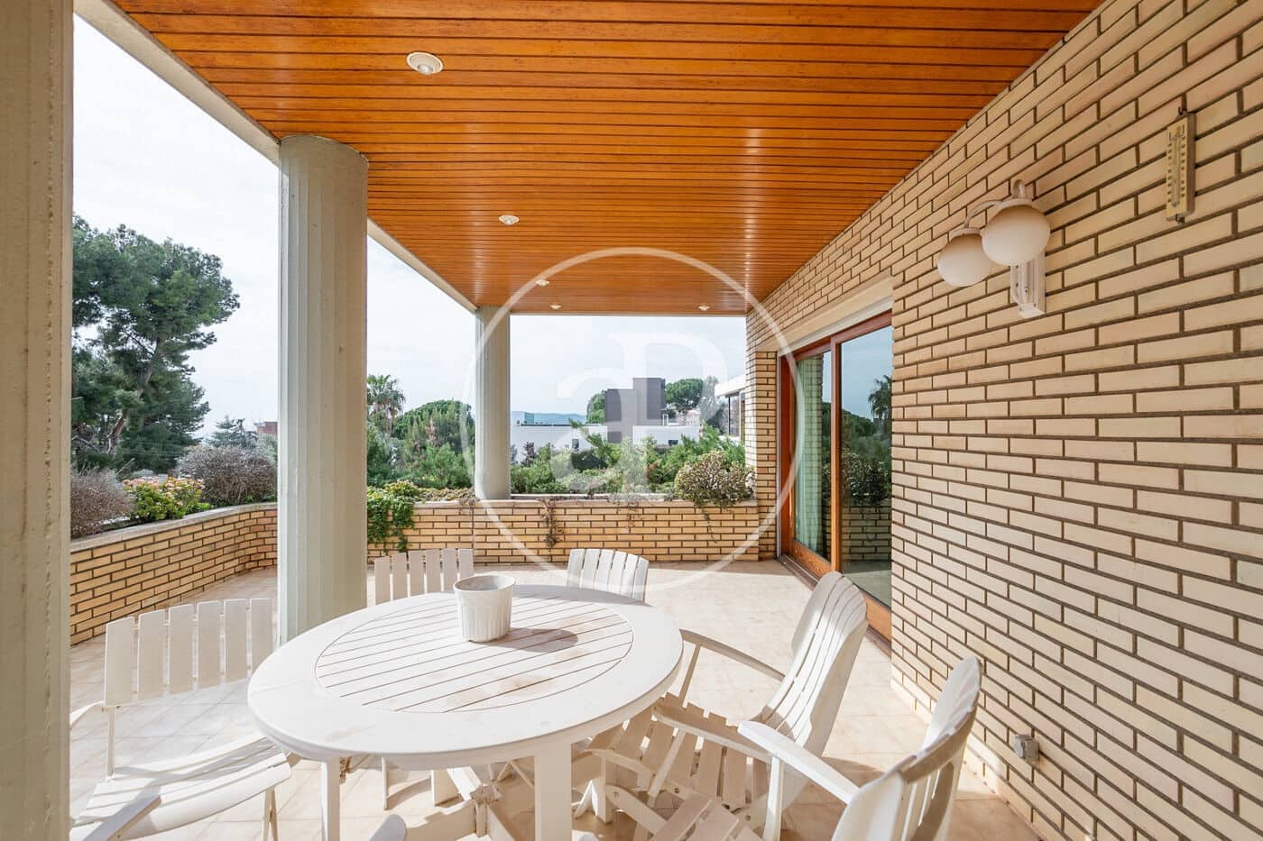 5 soveværelse Villa til salg i Esplugues de Llobregat - € 2.450.000 (Ref: 8201101)