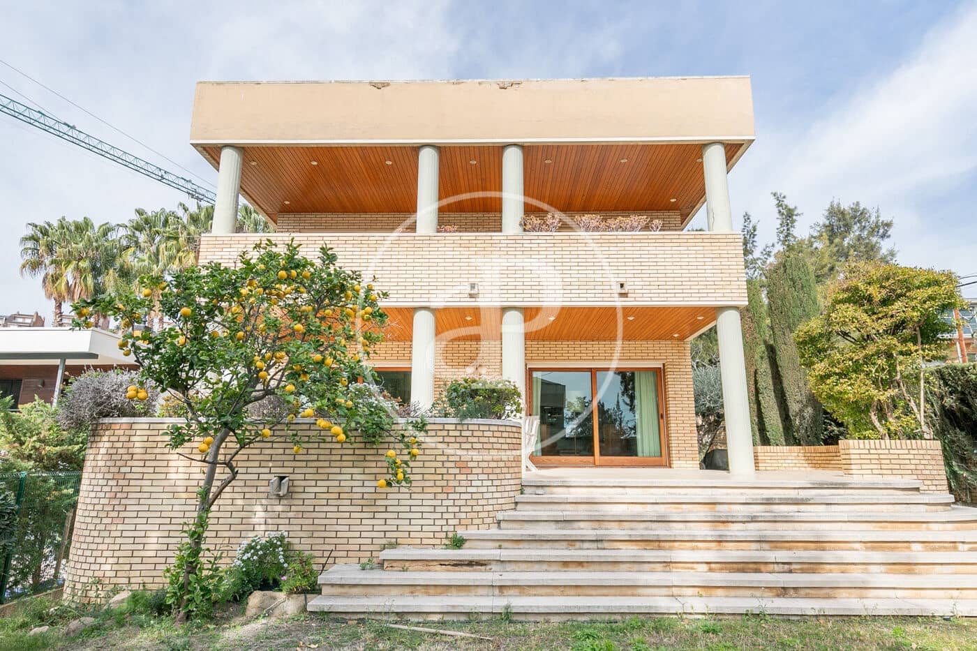 5 soveværelse Villa til salg i Esplugues de Llobregat - € 2.450.000 (Ref: 8201101)