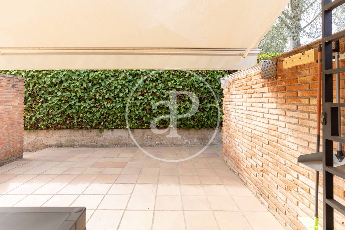 6 sypialnia Willa na sprzedaż w Sant Quirze del Valles z basenem - 1 250 000 € (Ref: 8201235)