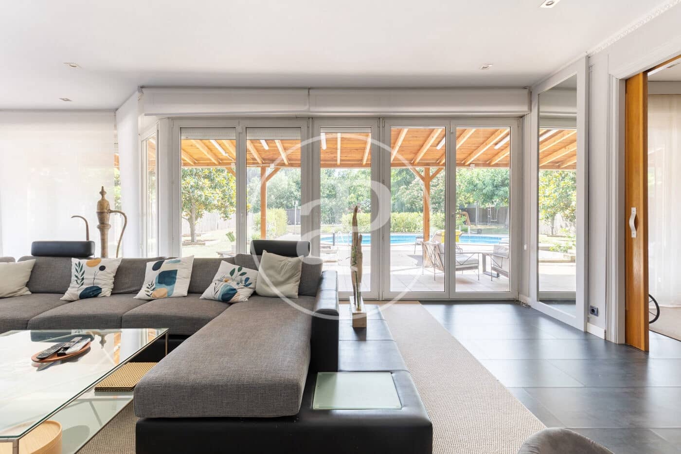 6 sypialnia Willa na sprzedaż w Sant Quirze del Valles z basenem - 1 250 000 € (Ref: 8201235)