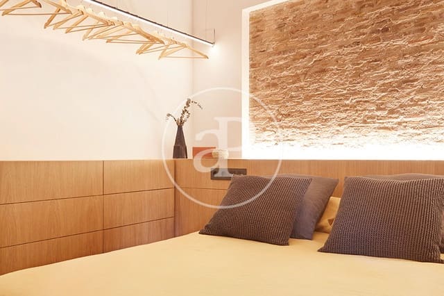 2 soveværelse Lejlighed til salg i El Barri Gòtic, Barcelona by - € 545.000 (Ref: 8225707)