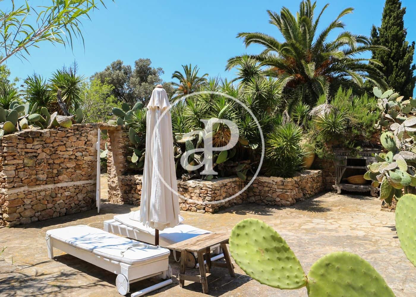 8 soveværelse Villa til salg i Formentera kommune med swimmingpool - € 6.000.000 (Ref: 8285209)