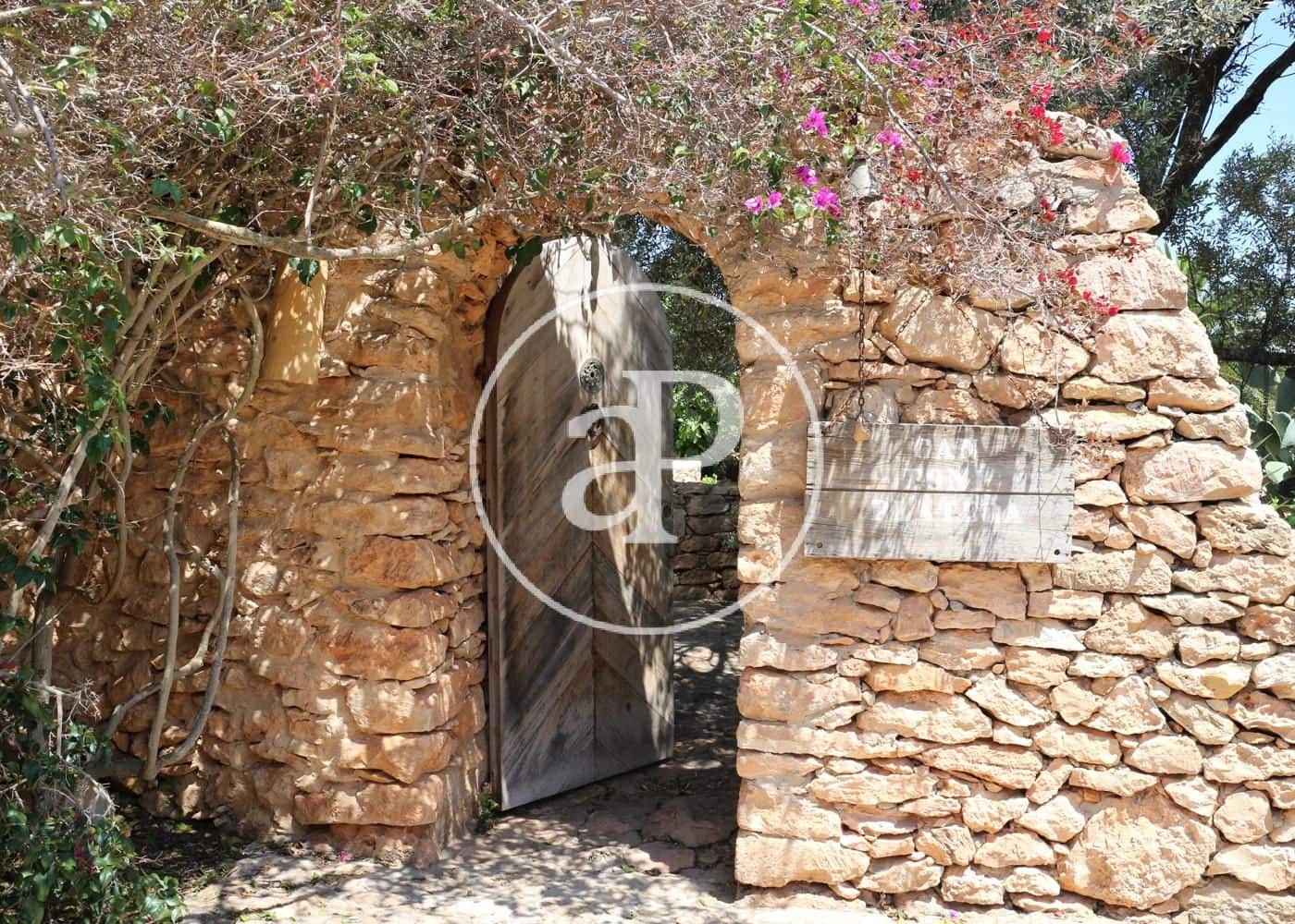 8 soveværelse Villa til salg i Formentera kommune med swimmingpool - € 6.000.000 (Ref: 8285209)