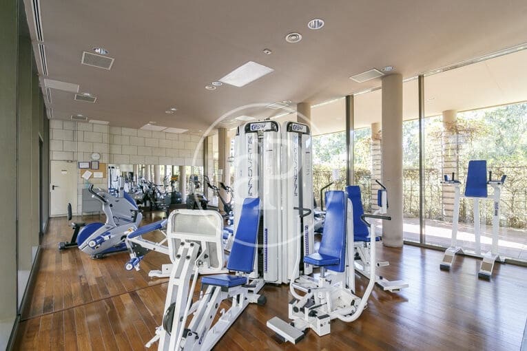 3 soveværelse Lejlighed til salg i Barcelona by med swimmingpool - € 865.000 (Ref: 8321484)