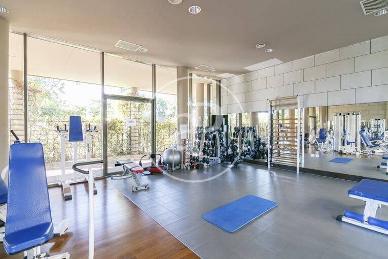 3 soveværelse Lejlighed til salg i Barcelona by med swimmingpool - € 865.000 (Ref: 8321484)