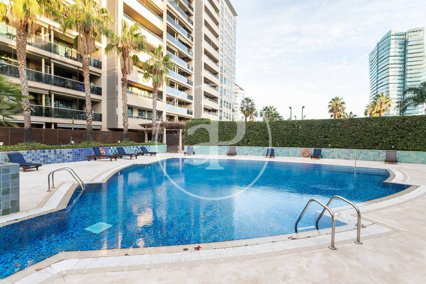 3 soveværelse Lejlighed til salg i Barcelona by med swimmingpool - € 865.000 (Ref: 8321484)