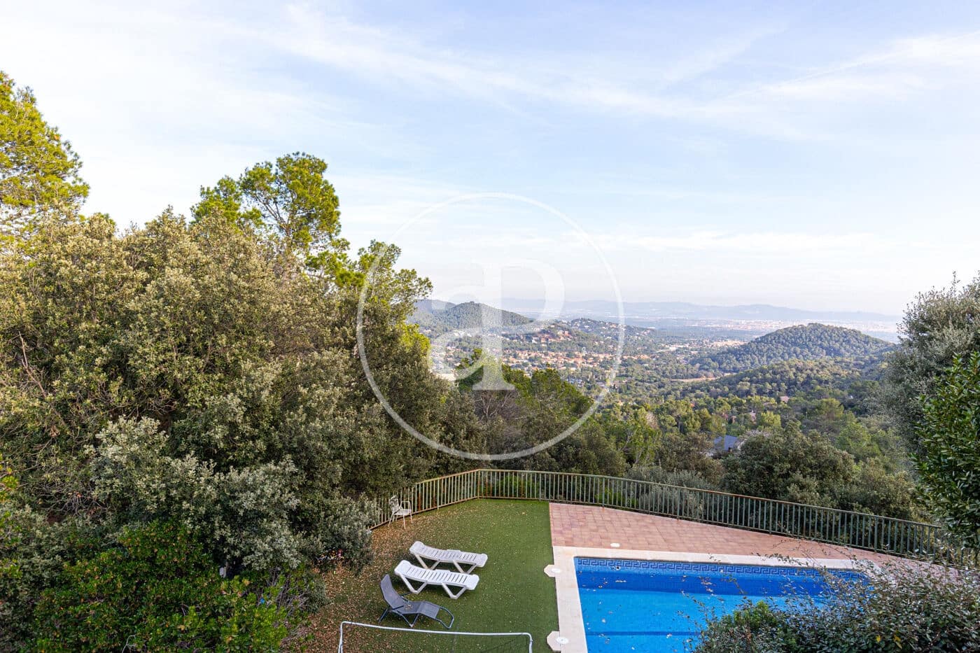 7 soveværelse Villa til salg i Matadepera med swimmingpool - € 875.000 (Ref: 8332132)