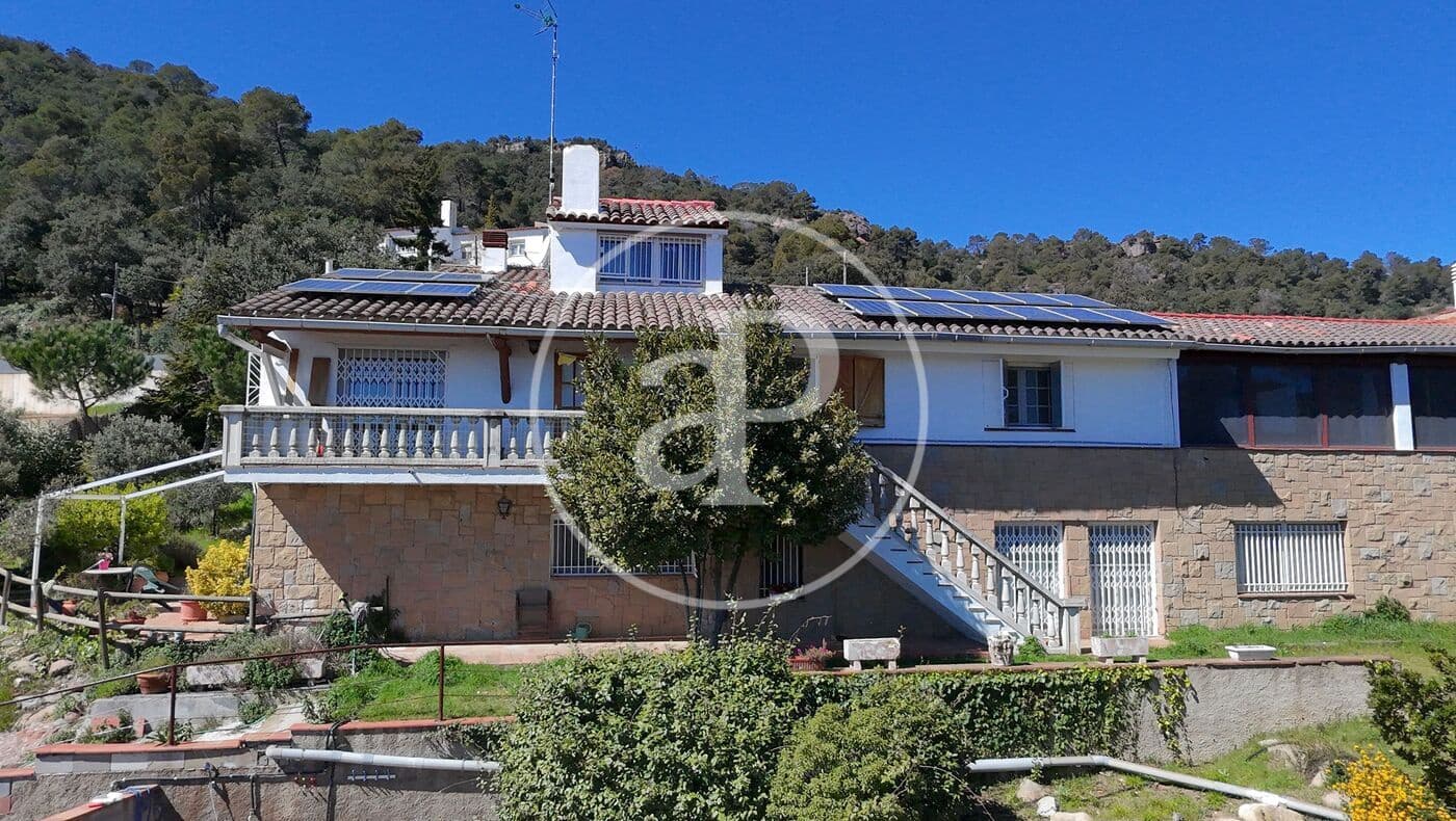 7 soveværelse Villa til salg i Matadepera med swimmingpool - € 875.000 (Ref: 8332132)