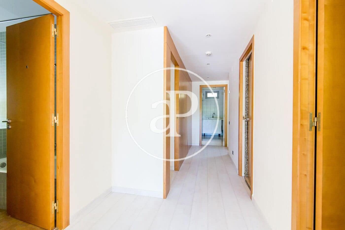 5 sypialnia Willa na sprzedaż w Miasto Barcelona z basenem - 2 900 000 € (Ref: 8370051)