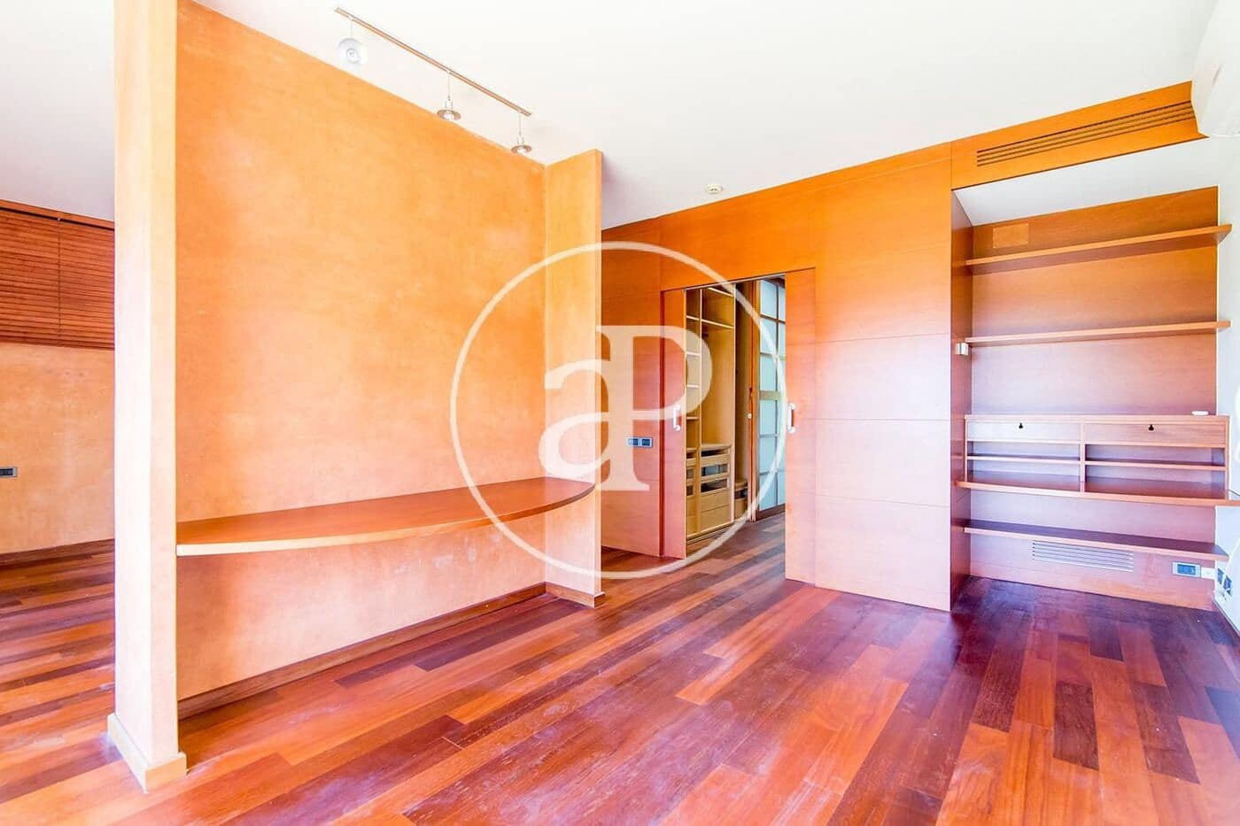 5 sypialnia Willa na sprzedaż w Miasto Barcelona z basenem - 2 900 000 € (Ref: 8370051)