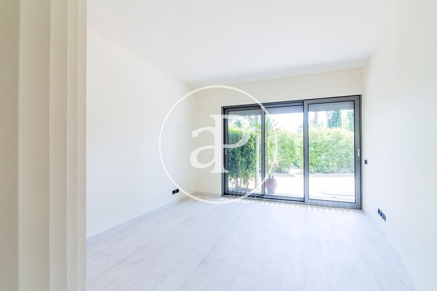 5 sypialnia Willa na sprzedaż w Miasto Barcelona z basenem - 2 900 000 € (Ref: 8370051)