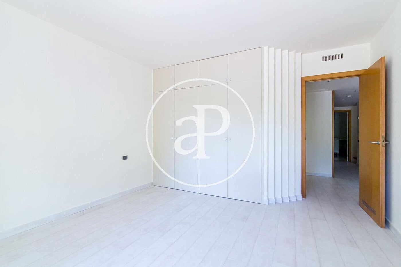 5 sypialnia Willa na sprzedaż w Miasto Barcelona z basenem - 2 900 000 € (Ref: 8370051)
