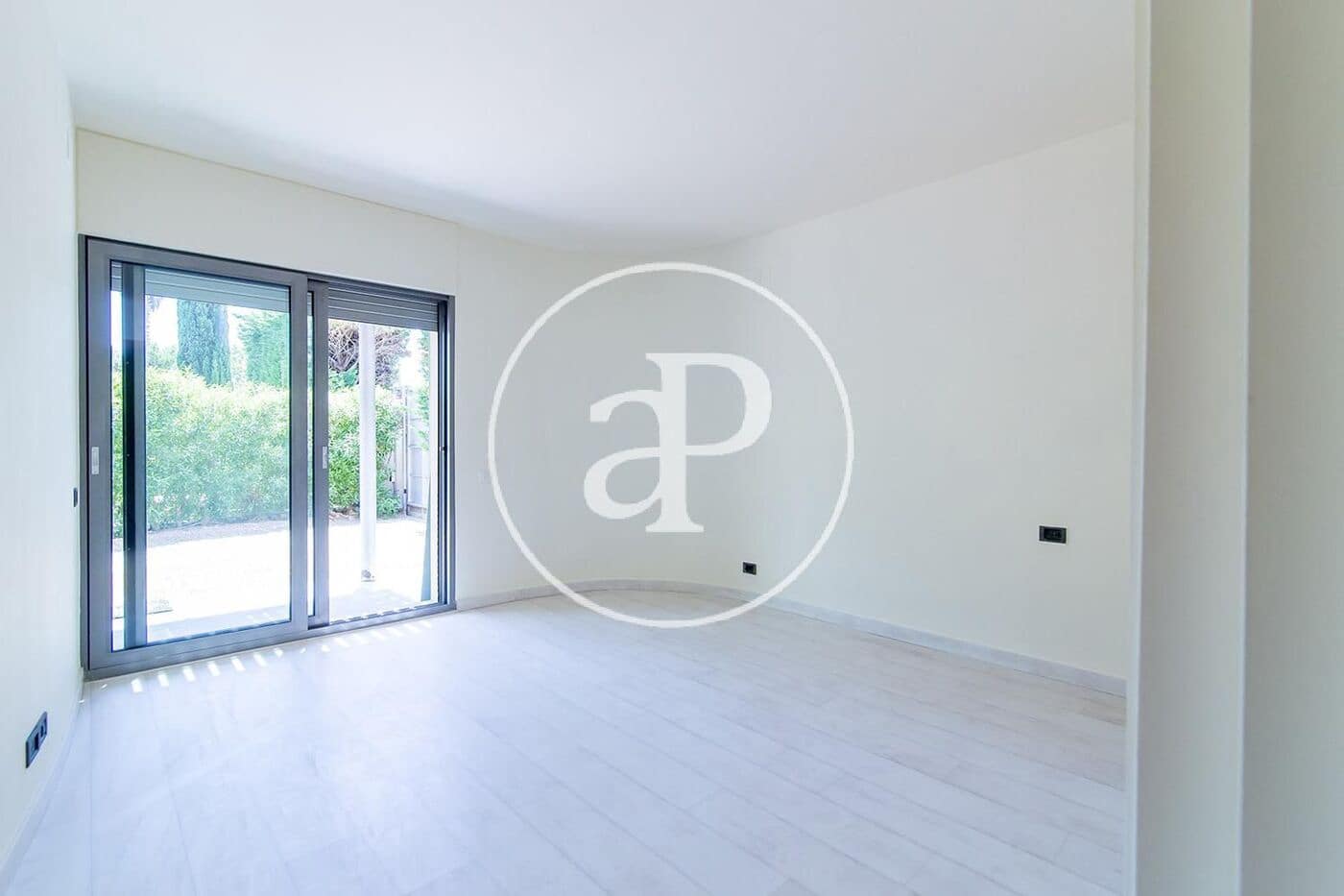 5 sypialnia Willa na sprzedaż w Miasto Barcelona z basenem - 2 900 000 € (Ref: 8370051)