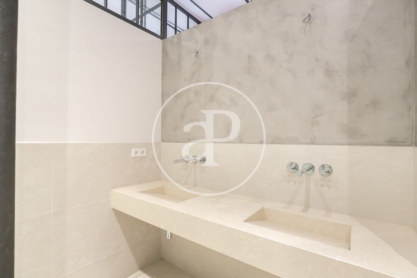 3 slaapkamer Appartement te koop in Barcelona stad - € 845.000 (Ref: 8435792)