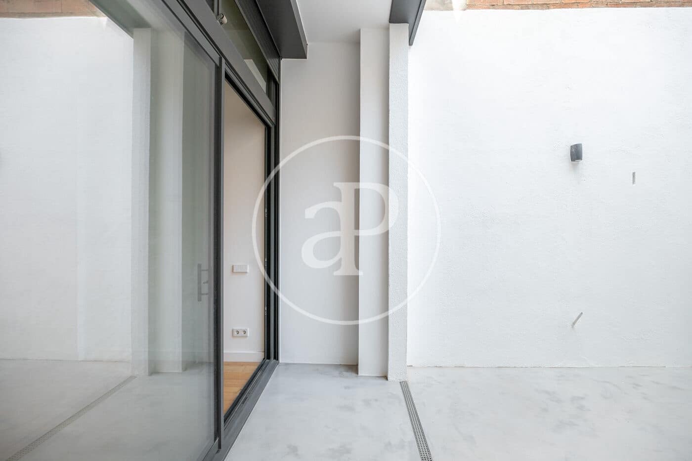 3 slaapkamer Appartement te koop in Barcelona stad - € 845.000 (Ref: 8435792)