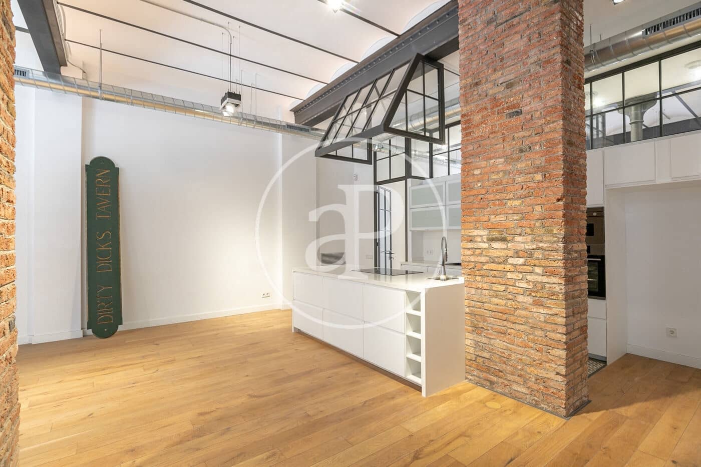 3 slaapkamer Appartement te koop in Barcelona stad - € 845.000 (Ref: 8435792)