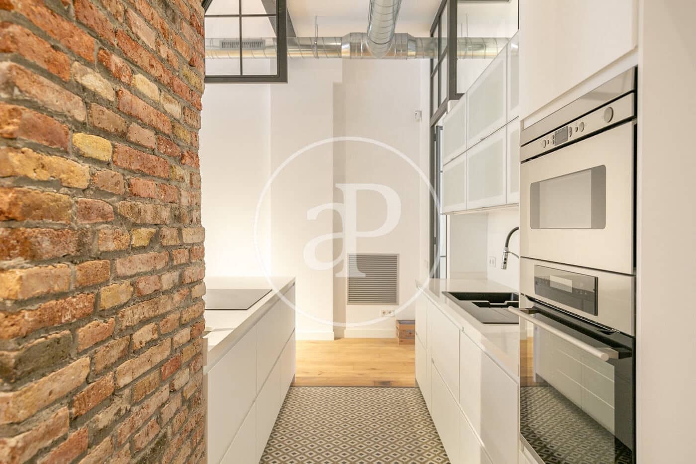 3 slaapkamer Appartement te koop in Barcelona stad - € 845.000 (Ref: 8435792)