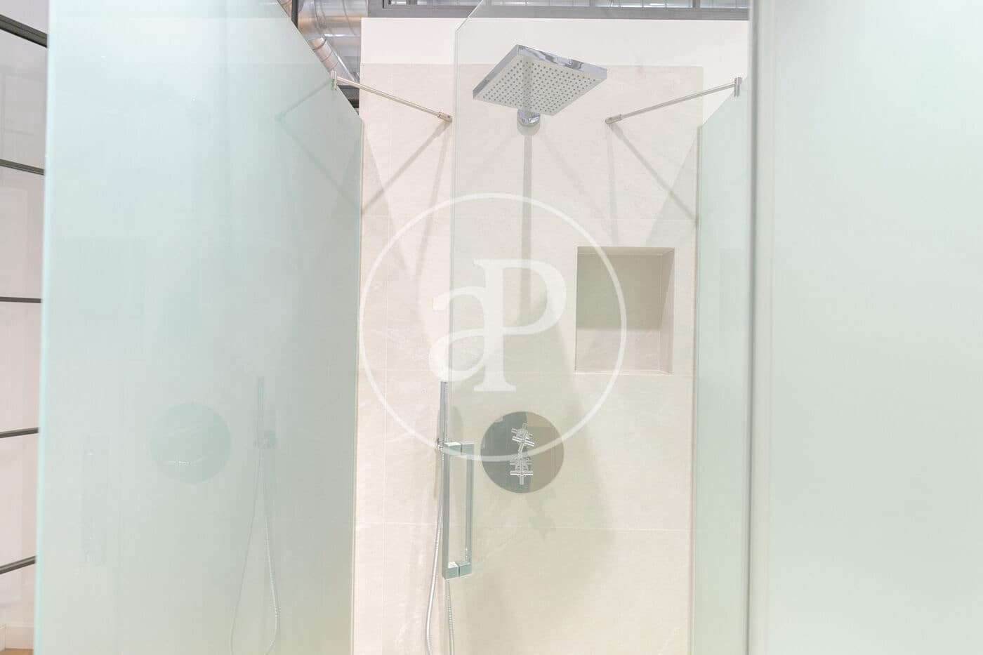 3 slaapkamer Appartement te koop in Barcelona stad - € 845.000 (Ref: 8435792)