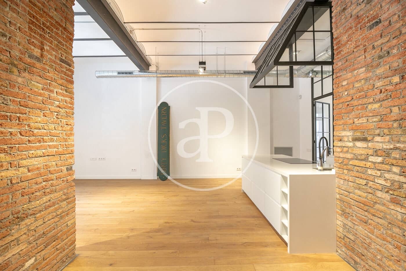 3 slaapkamer Appartement te koop in Barcelona stad - € 845.000 (Ref: 8435792)