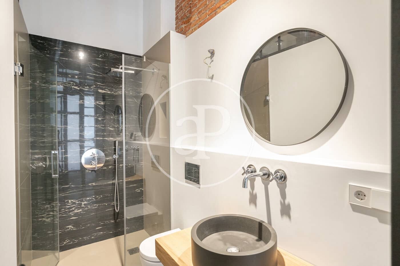 3 slaapkamer Appartement te koop in Barcelona stad - € 845.000 (Ref: 8435792)