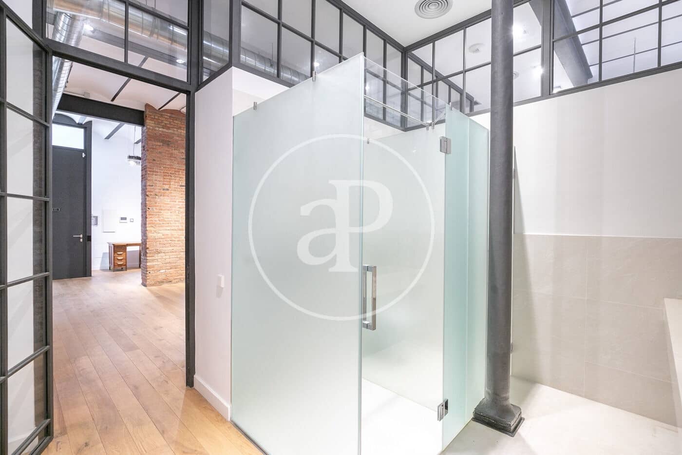 3 slaapkamer Appartement te koop in Barcelona stad - € 845.000 (Ref: 8435792)